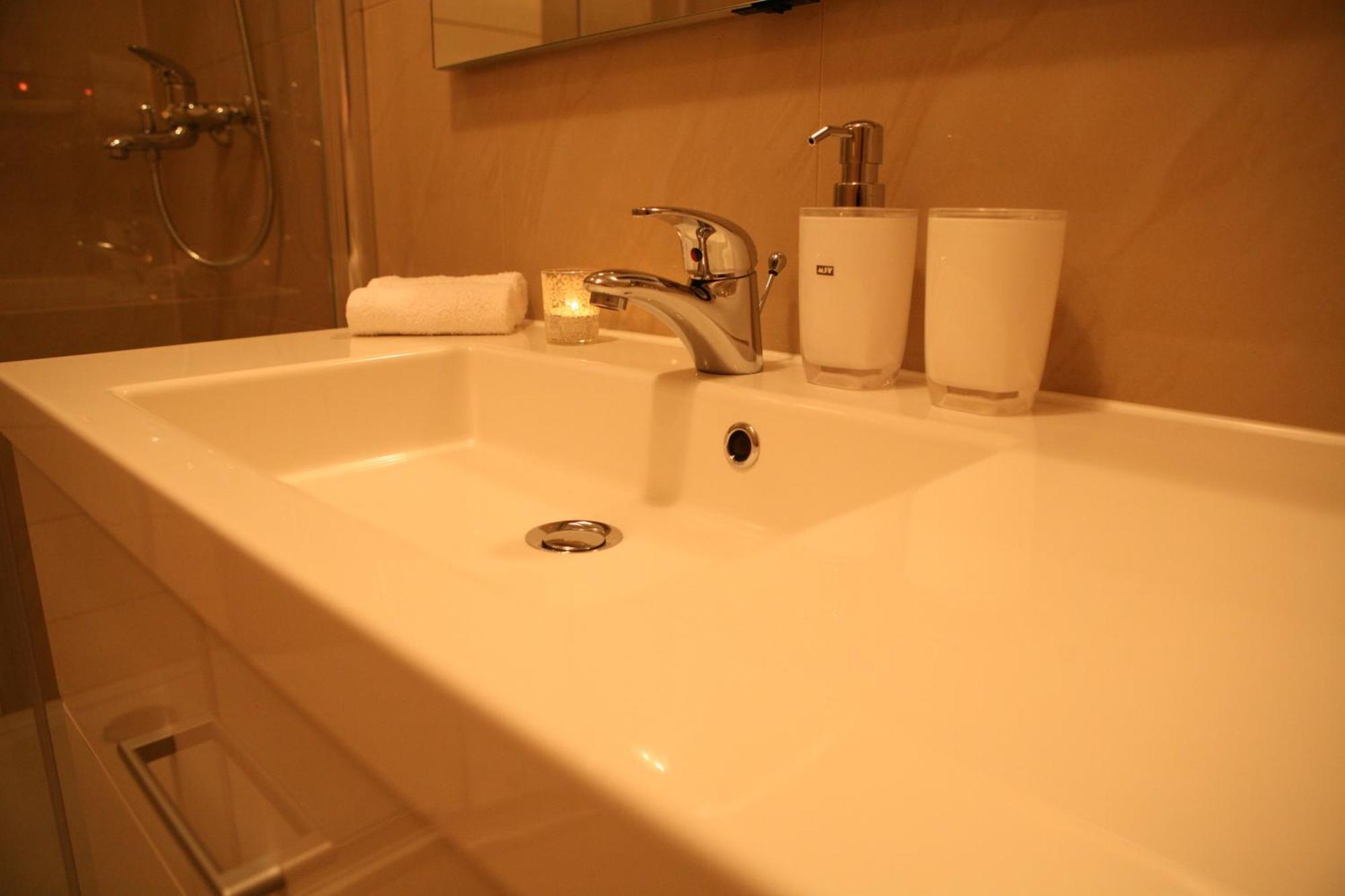 Apartments Sanja トロギール エクステリア 写真